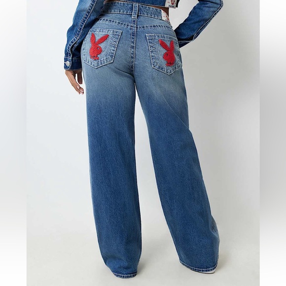 True Religion Blue Flare Jeans with Red Accents - Picture 1 of 2